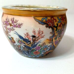 "In the Scene" Handpainted Chinese Satsuma Small Planter Pot~Vintage~